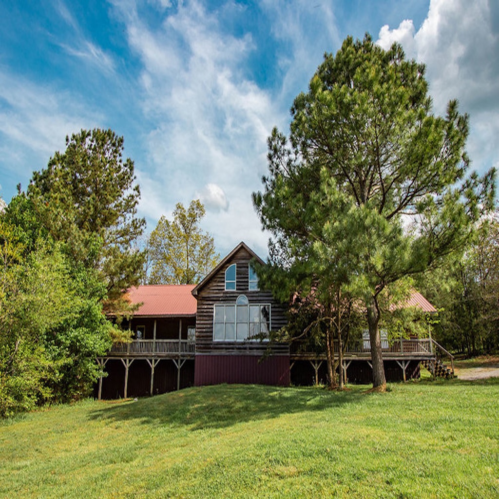  Sunset Lodge .jpg